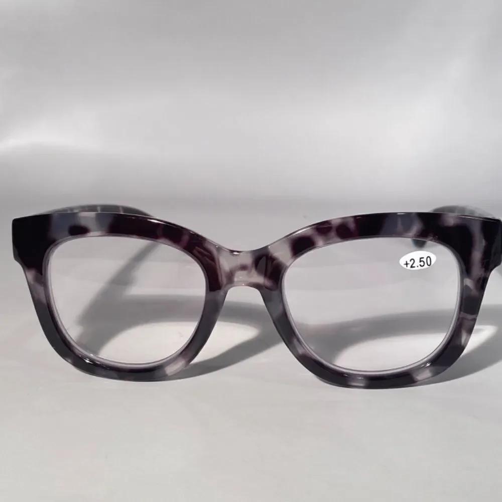 1145 Mona Reading Glasses 2.50 Sq Eyeglasses Grey and Black Tortoise Frames NWT